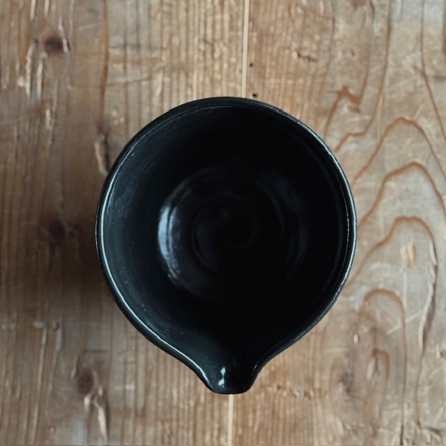 信楽焼　片口抹茶碗「玄鱗」GENRIN<オリジナル茶具>育てるシリーズ